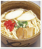 ひめゆり会館にて沖縄そば（小）を１杯プレゼント