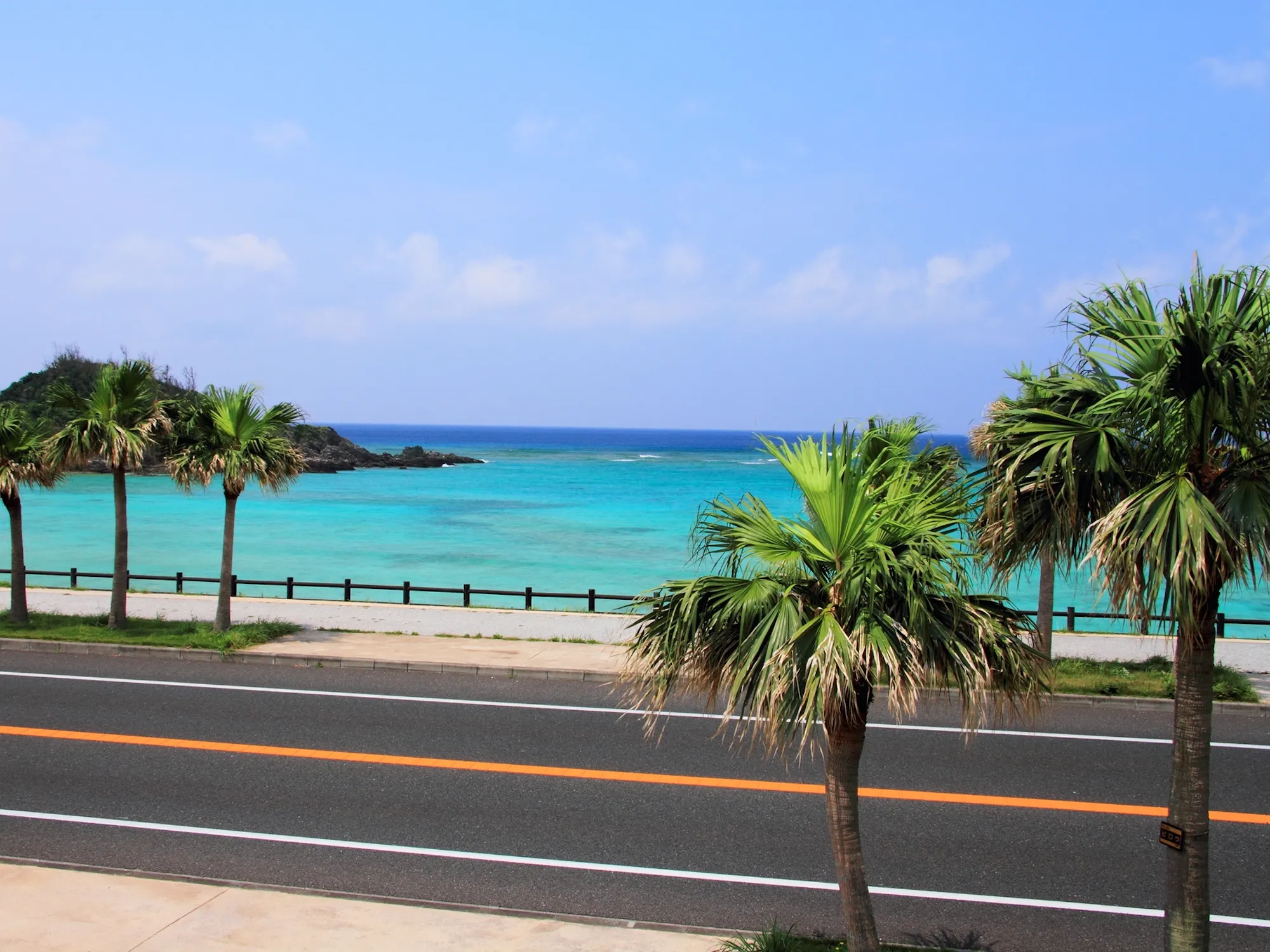 沖縄本島西海岸リゾート