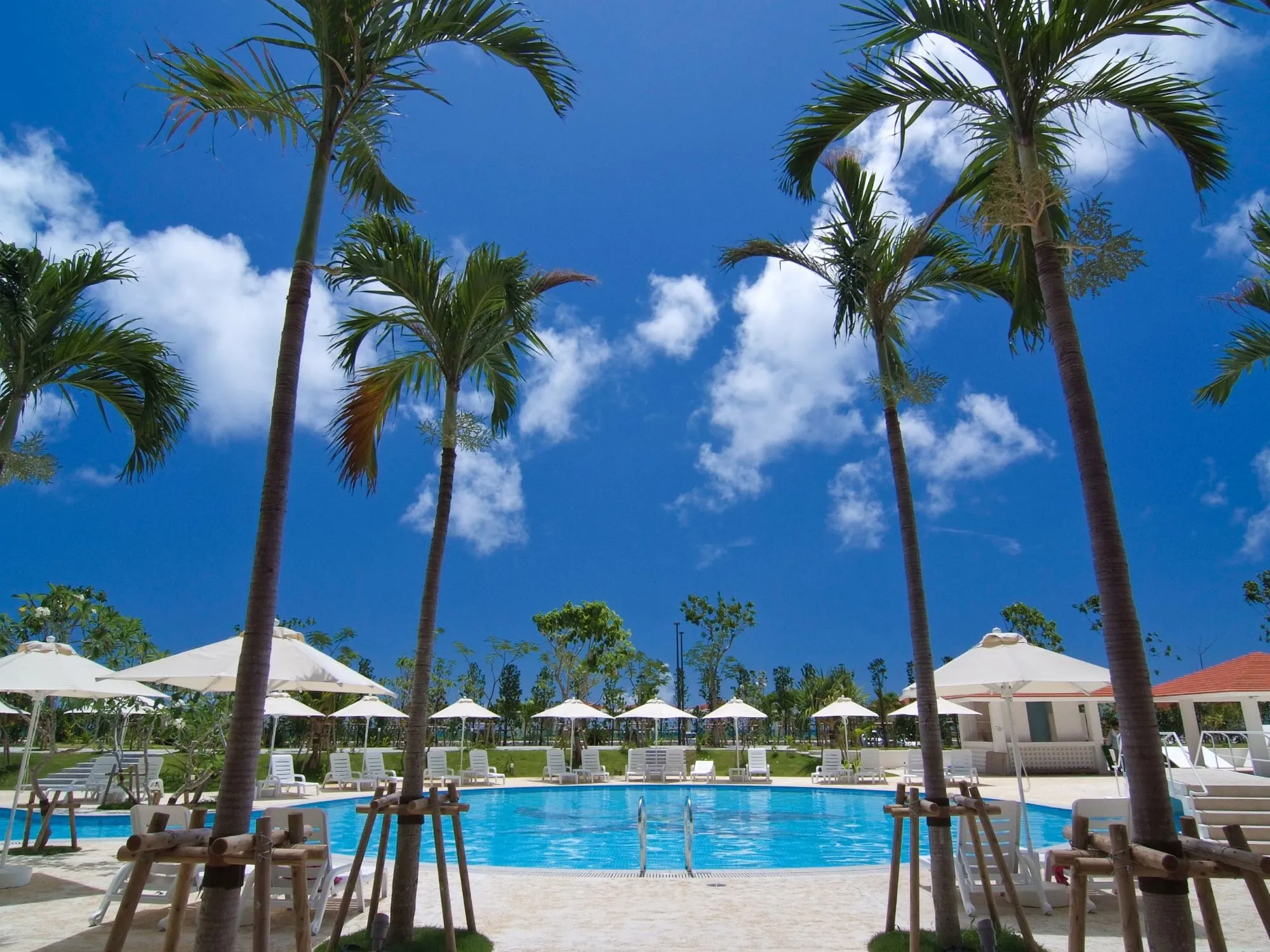プール 付き ホテル 沖縄 沖縄でプールがあるホテル10選！人気＆おすすめはココ